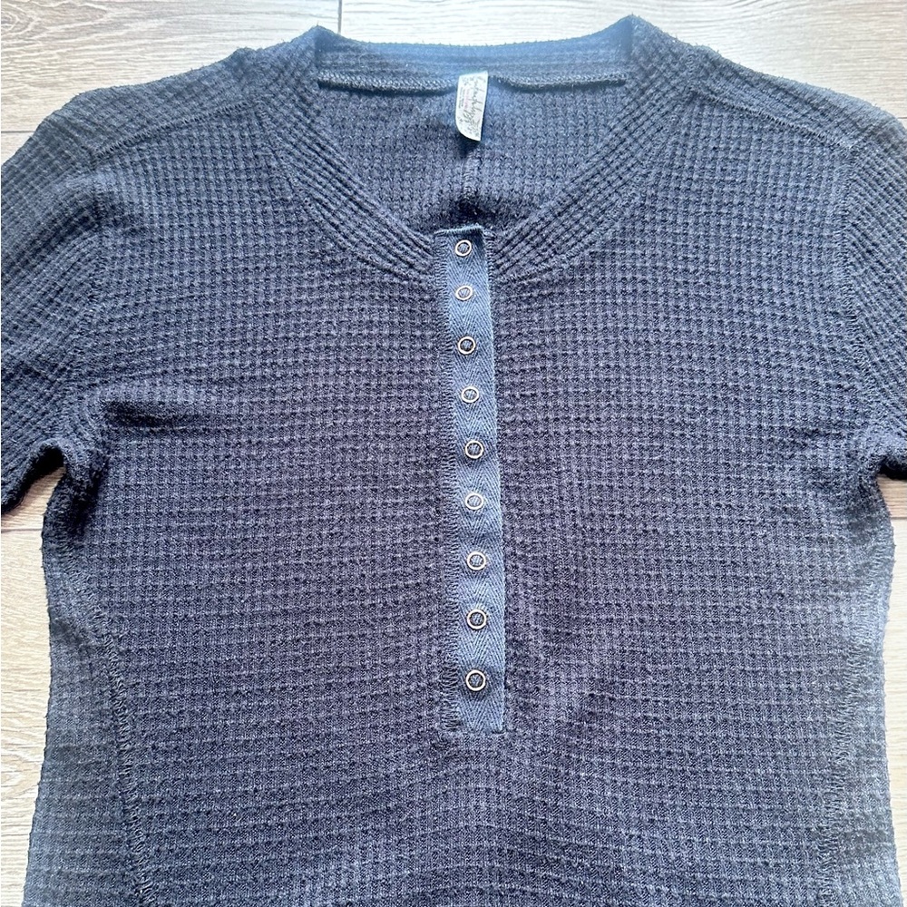 Intimately Free People One Of The Girls Long Sleeve Waffle Knit Thermal - Picture 9 of 15